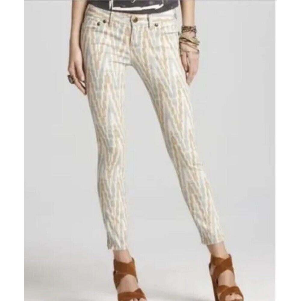 Free People IKAT Beige & White Skinny Jeans 25 26 27 28 EUC